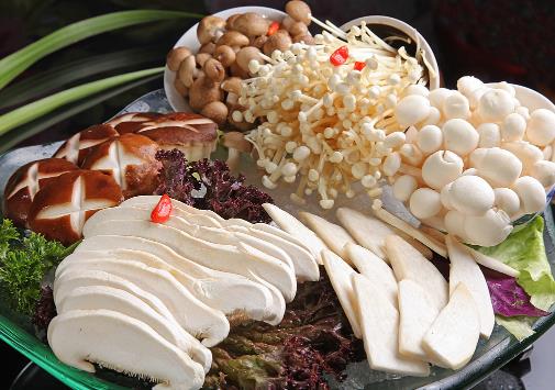 怎樣挑選新鮮蘑菇?常見菌類食物的選購技巧