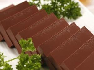 如何識(shí)別真假豬血？真假豬血的鑒別方法