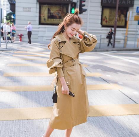 風衣總皺是質量問題嗎?風衣后面的布總翹怎么辦