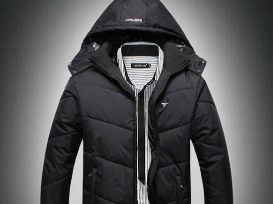 洗完羽絨服里面全是塊怎么辦?羽絨服洗成坨了打不散是怎么回事