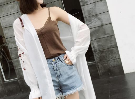 防曬衣臟了可以用水洗嗎?防曬衣透氣的好還是不透氣的好?