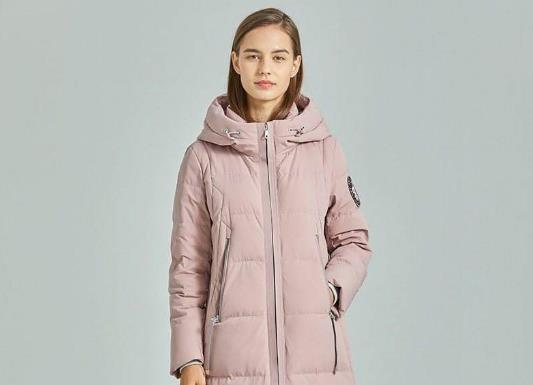 羽絨服保暖還是搖粒絨保暖?羽絨服充絨量在哪看