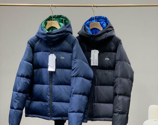 羽絨服保暖還是搖粒絨保暖?羽絨服充絨量在哪看