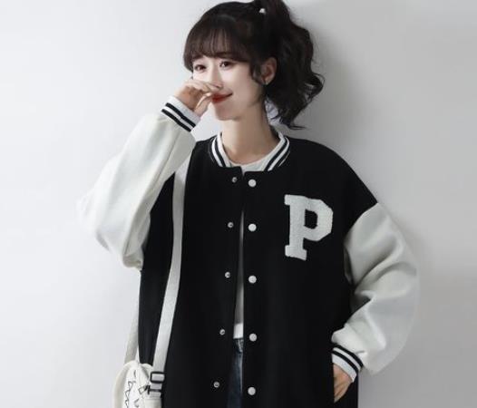 棒球服袖子是不是都長?棒球服有異味是質量不行嗎