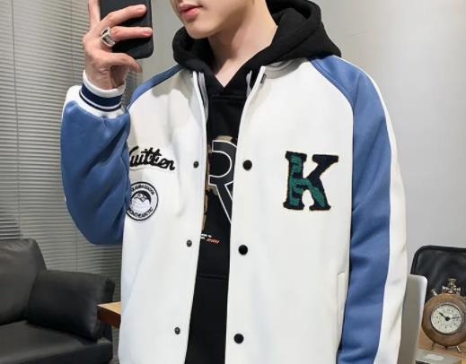 棒球服縮水了怎么恢復原樣?棒球服起球怎么快速去除