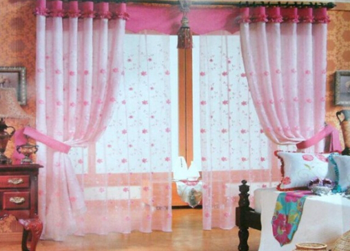 打孔窗簾怎么洗?窗簾多久洗一次