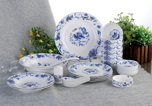 如何選購陶瓷餐具?使用陶瓷餐具的注意事項