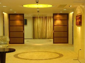 ��̺��ϴ�����ӳ�ȥ��̺�ϵĜ�֭���t�ơ��ɘ���īˮ�����ȵ��۝n