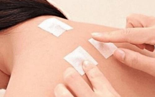 藥膏沾在皮膚上怎么洗 如何正確使用藥膏