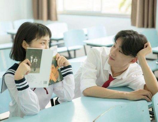 高中生早戀家長要戳穿嗎?孩子早戀該怎么辦