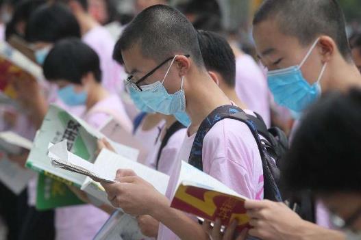 中考前怎么調整心態?中考前成績下滑的原因