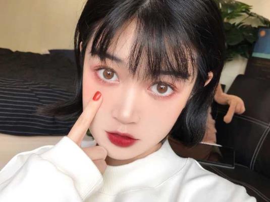 新買的美瞳能直接帶嗎?戴美瞳對眼睛有傷害嗎?