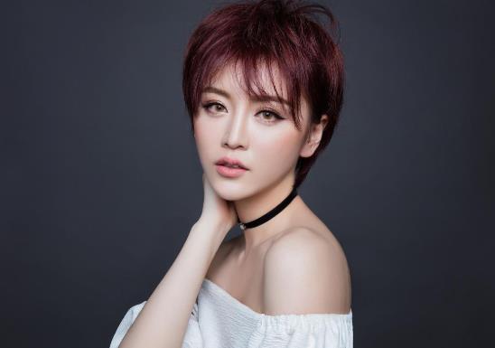 新買的美瞳能直接帶嗎?戴美瞳對眼睛有傷害嗎?