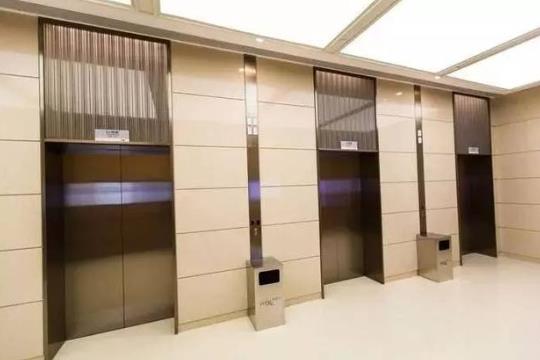 東西掉電梯縫里會損壞電梯嗎?遇到電梯故障怎么辦?