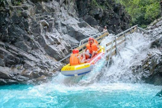 漂流要穿一次性雨衣嗎?漂流有什么講究