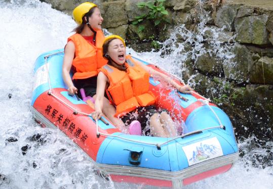 漂流穿什么衣服好?漂流要帶內(nèi)衣內(nèi)褲嗎?