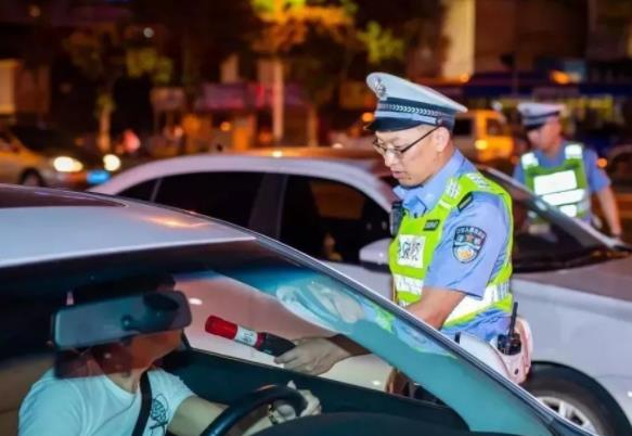 醉駕和酒駕哪個嚴(yán)重呢?判定酒駕和醉駕的標(biāo)準(zhǔn)是什么