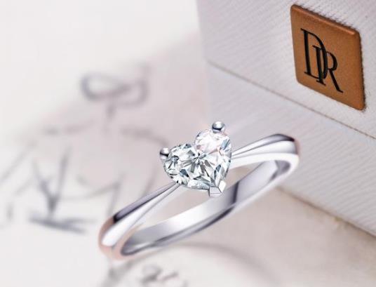 dr鉆戒價格大概多少錢?dr鉆戒能改尺寸嗎?