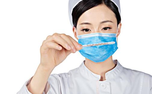 戴口罩鼻子長(zhǎng)痘痘怎么回事 戴口罩鼻子上長(zhǎng)了很多黑頭怎么辦