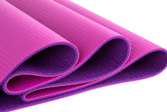 瑜伽墊上可以不穿衣服鍛煉嗎?瑜伽墊怎么保養(yǎng)?