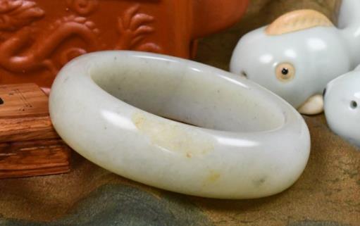 昆侖玉是和田玉嗎 和田玉怎么清洗和保養(yǎng)