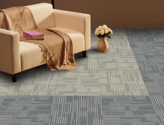 新買的地毯味道很重怎么去除?地毯上弄上染發(fā)劑了怎么辦