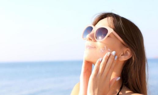 秋冬防曬用30倍還是50倍 下雨需要涂防曬嗎