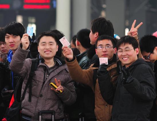 2022年春運什么時候的人最多?2022年春運火車票時間表