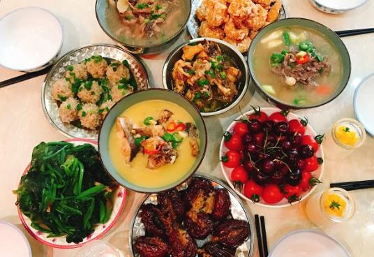 年夜飯幾個(gè)菜有講究嗎?年夜飯吃的餃子什么餡好