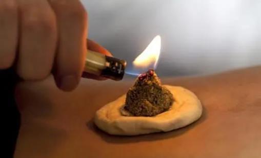 三九天艾灸的最佳時間是什么時候 三九灸和三伏灸的區(qū)別有哪些