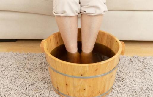艾葉泡腳可以每天泡嗎 艾葉泡腳一般多長(zhǎng)時(shí)間最好