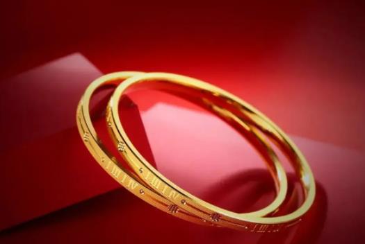 周大福傳承手鐲會變形嗎?周大福買了兩天去換款需要手工費嗎