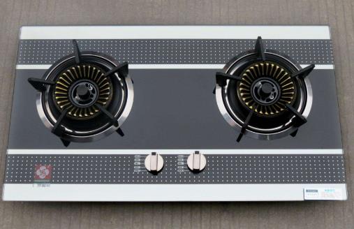 燃氣灶火小怎么辦 燃氣灶出現紅火正常嗎