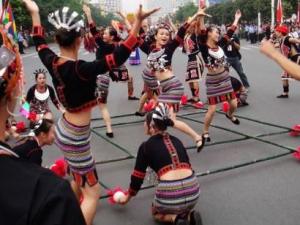 黎族有什么風(fēng)俗習(xí)慣?少數(shù)民族黎族的來歷習(xí)俗