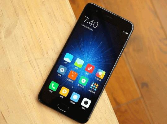 貼了鋼化膜有氣泡擠不走怎么辦?手機鋼化膜容易碎邊怎么辦?