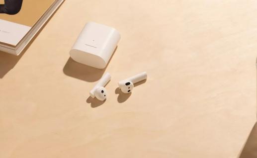 小米藍牙耳機air沖不進去電怎么辦 小米藍牙耳機air配對方法