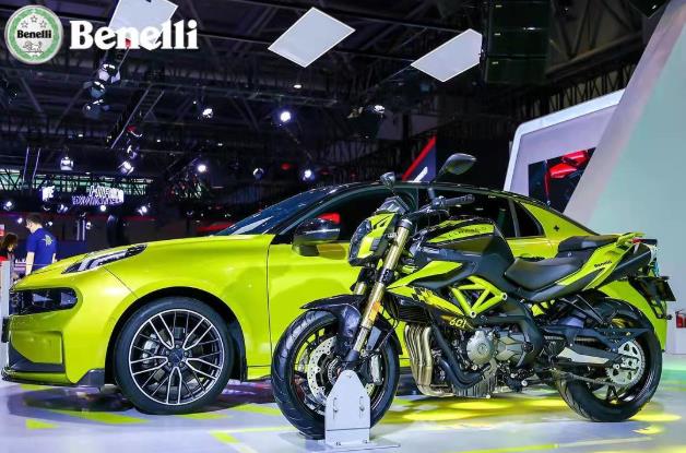 一個世界一個Benelli,經典三缸信仰燃爆重慶摩展