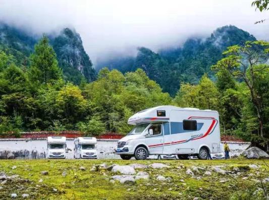 房車能隨便開隨便停嗎?睡在房車里會不會缺氧