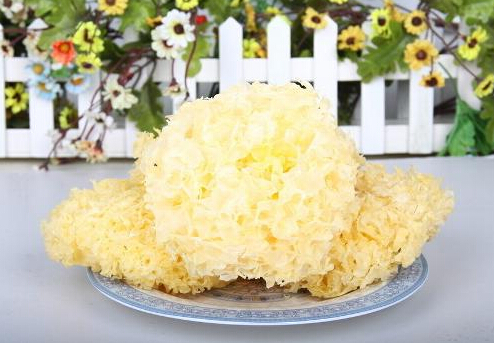 寶寶能吃銀耳嗎?適合寶寶吃銀耳的做法