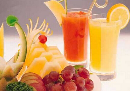 寶寶喝蔬菜汁的好處-寶寶喝蔬菜汁的做法