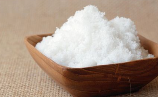 寶寶添加食鹽的注意事項有哪些?寶寶多大可以開始吃鹽?