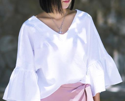 自己怎么把泡泡袖改成平袖?泡泡袖怎樣穿不顯得壯?