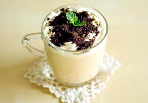 �̲��������x�Ɂy-�����ӄ�����9�N��ʳ