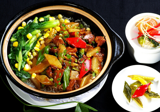 煲仔飯有一頓大餐的熱量-吃煲仔飯要注意的問題