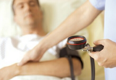 喜歡吃咸易得高血壓-哪些人容易患高血壓?