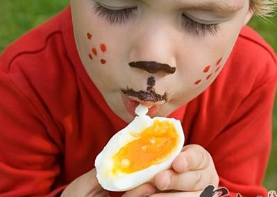 雞蛋的錯誤吃法有哪些?什么人不能多吃雞蛋
