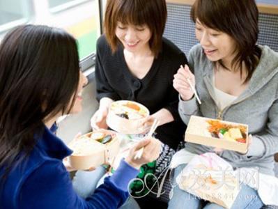 上班族帶飯要注意什么?挑對飯盒和食物才健康