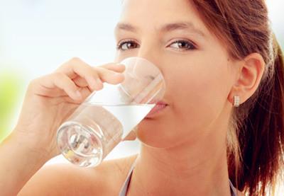 �����𴲲��˺�ʲôˮ�����Ͽո����}ˮ�Æ�