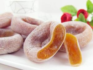 柿餅不能和什么一起吃?什么人不能吃柿子餅