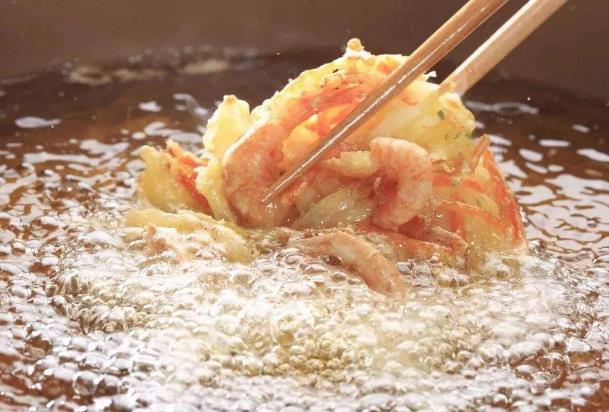 連續吃一個月的快餐油炸食品,我們的身體會發生什么變化呢?